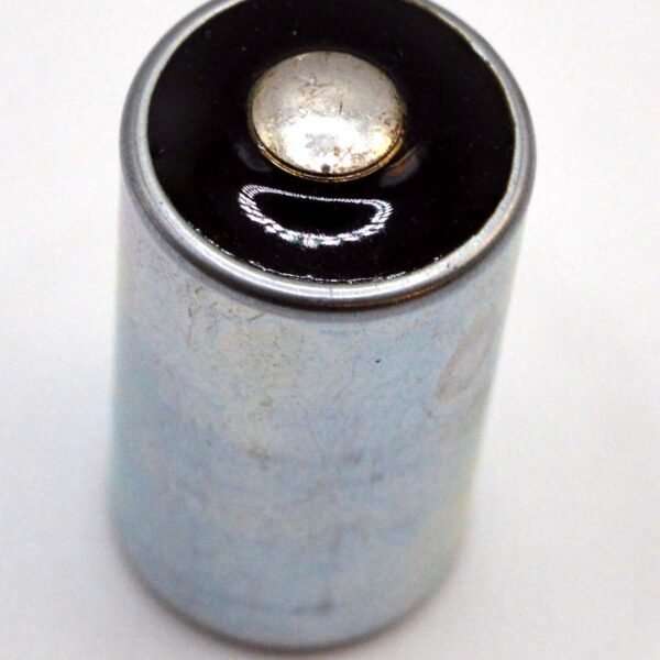 01-037 | OEM Bosch LONG Condenser 1 237 330 037